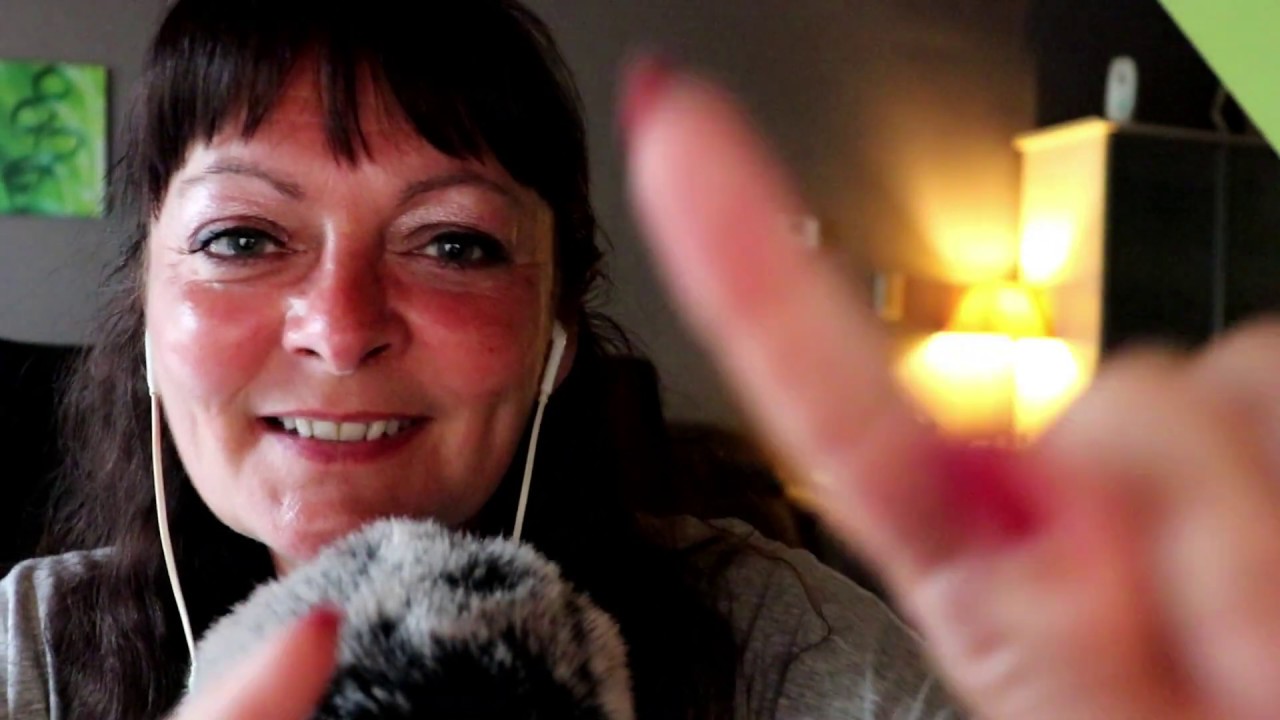 ASMR FR BLABLA (un peu de tout et mon soutien)