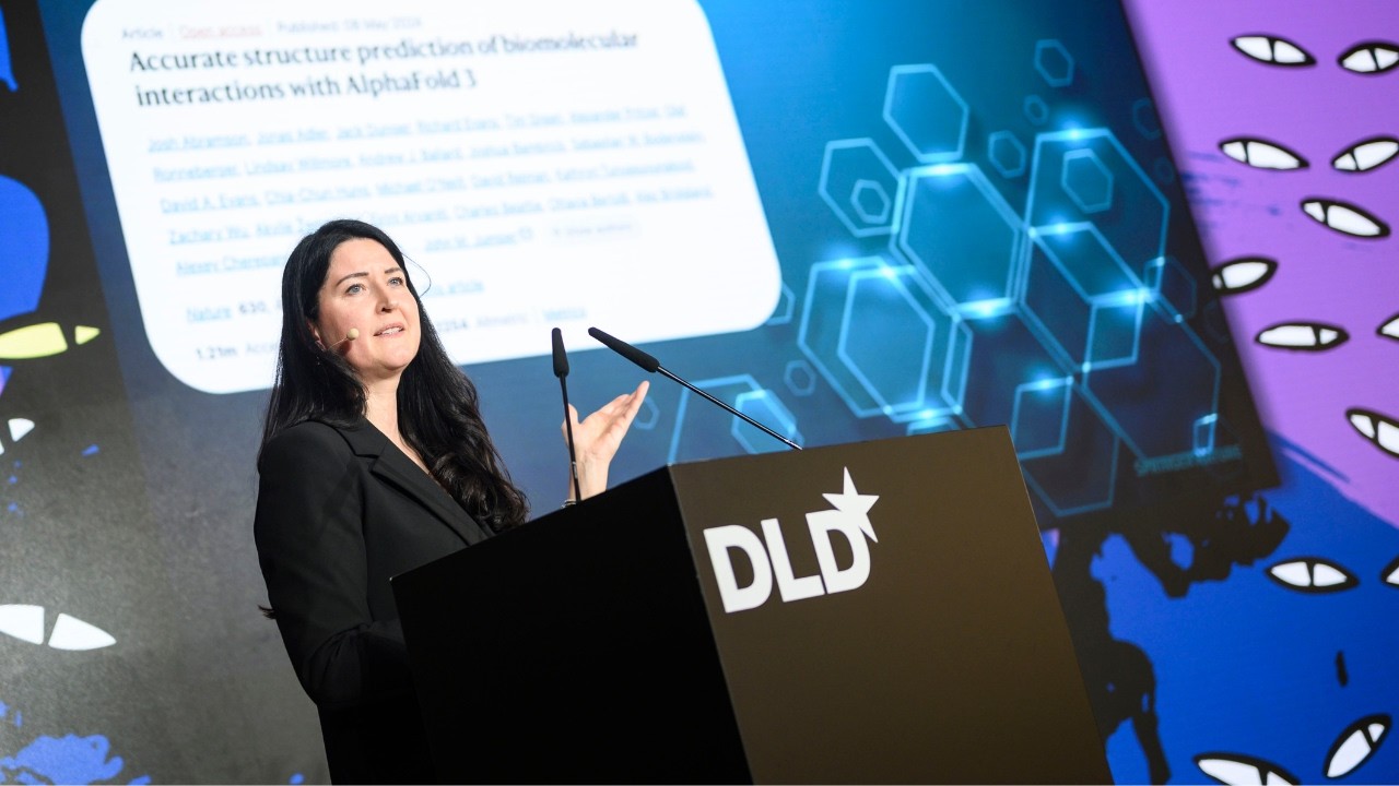 From Fake Science to Faster Breakthroughs: AI’s Double-Edged Impact on Science (Steinacker) | DLD26