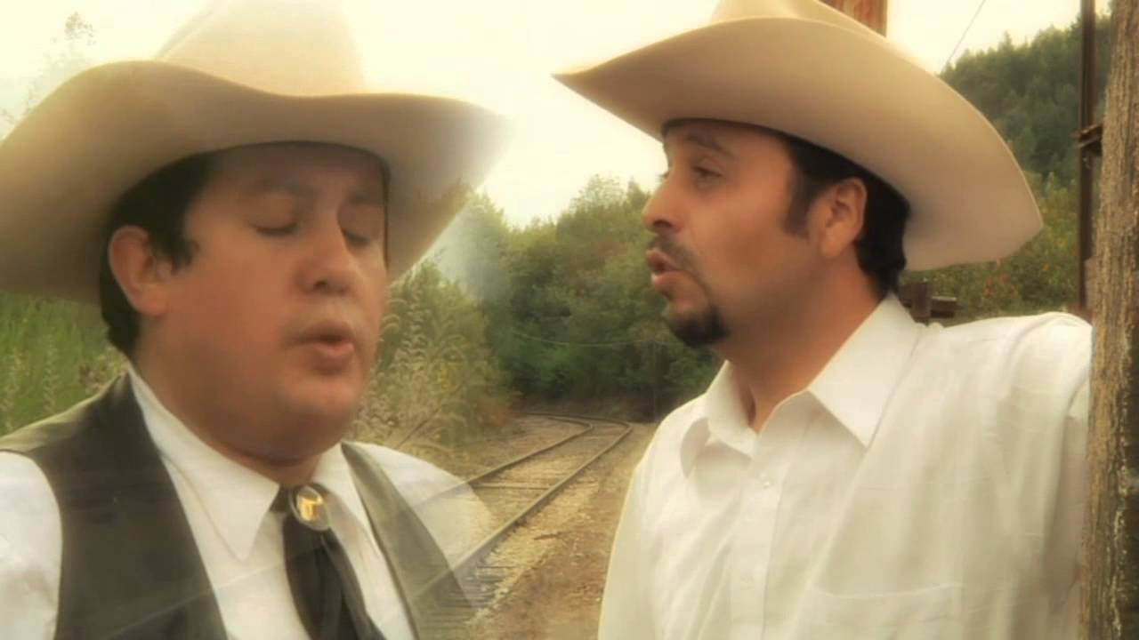 Ranchera : Los Reales del Valle - Por Andar De Perro