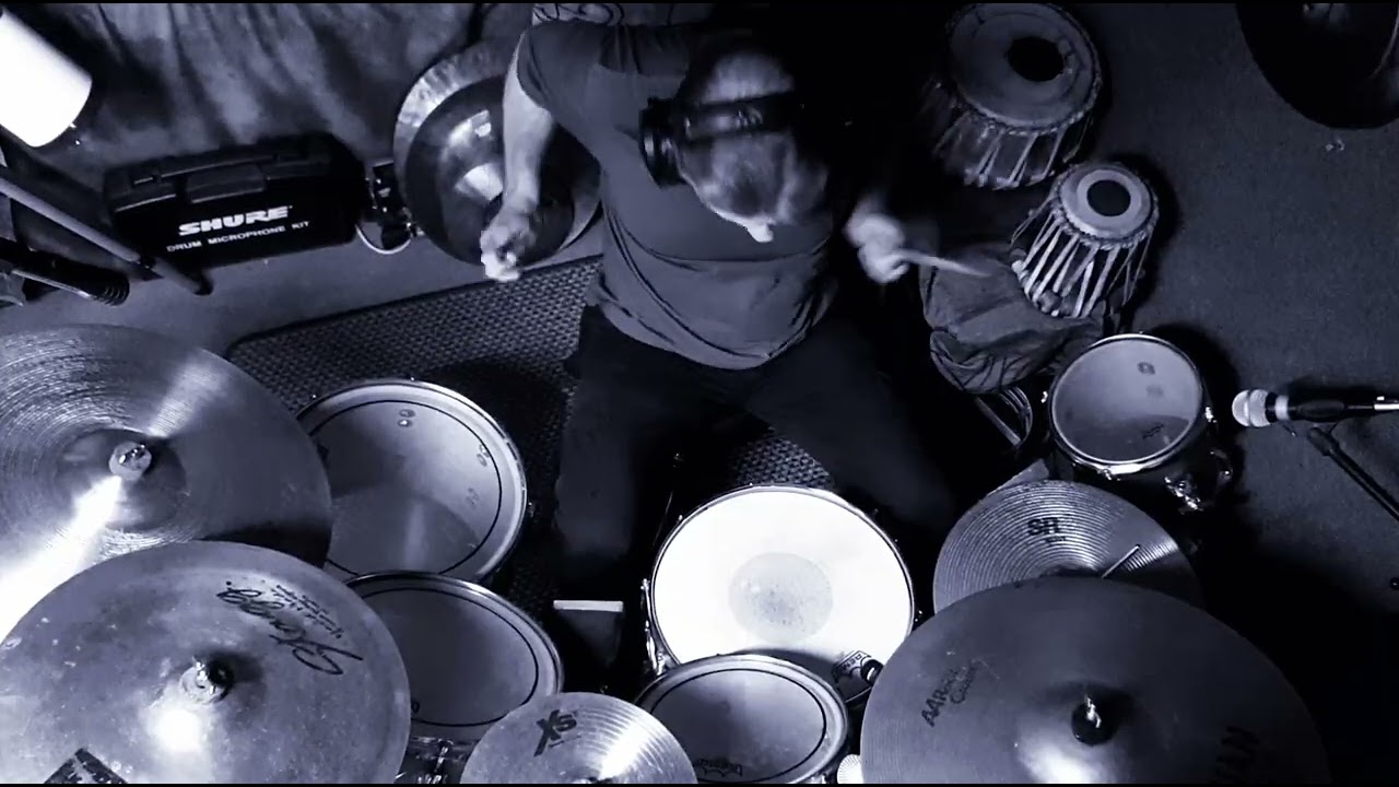 Petri Rinne Drums cover:Genesis-Domino Pt2  15.12.2025.Turku Finland. 