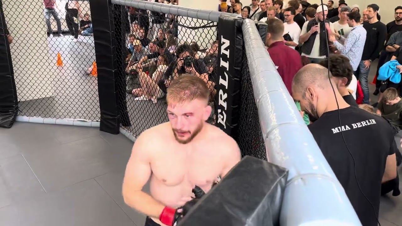 MMA Berlin 68 Benedikt Rose 78kg Johnathan Neis