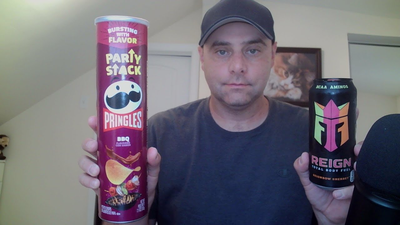 ASMR Drink Review and Eating Pringles