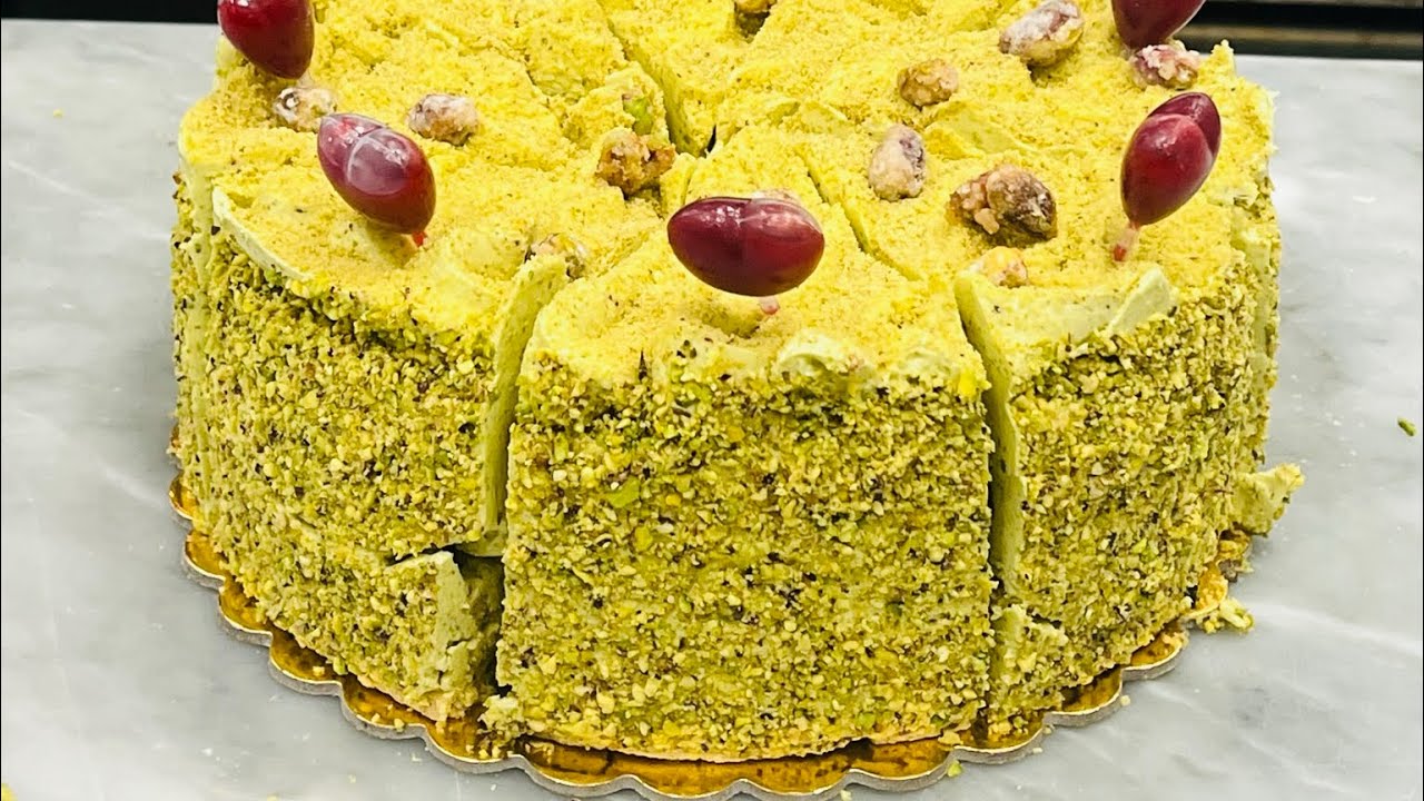 Russe Pistache كيكة الفسدق