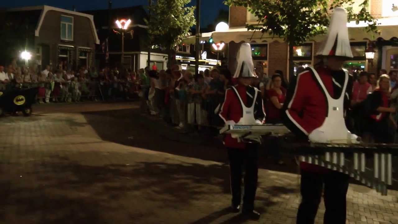 Optocht Sint Nicolaasga 2013