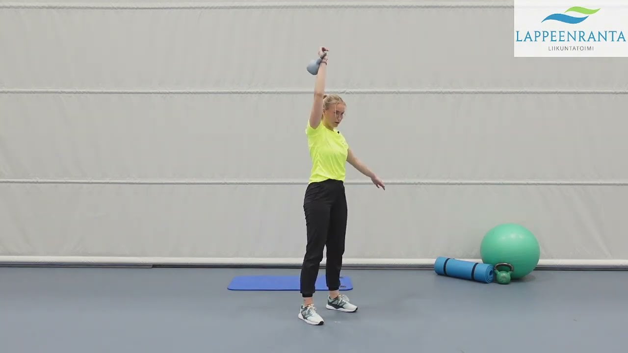 Monipuolinen kahvakuulajumppa