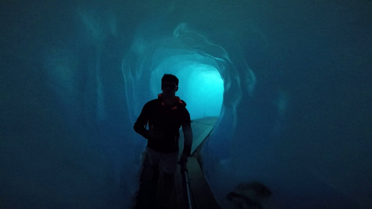 Rhonegletscher Eisgrotte / SWITZERLAND