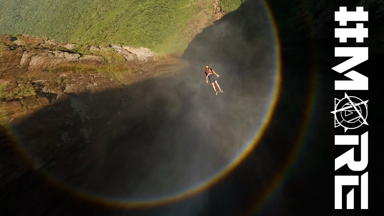 COLA FPV : VENEZUELA B.A.S.E WINGSUIT SKYDIVE