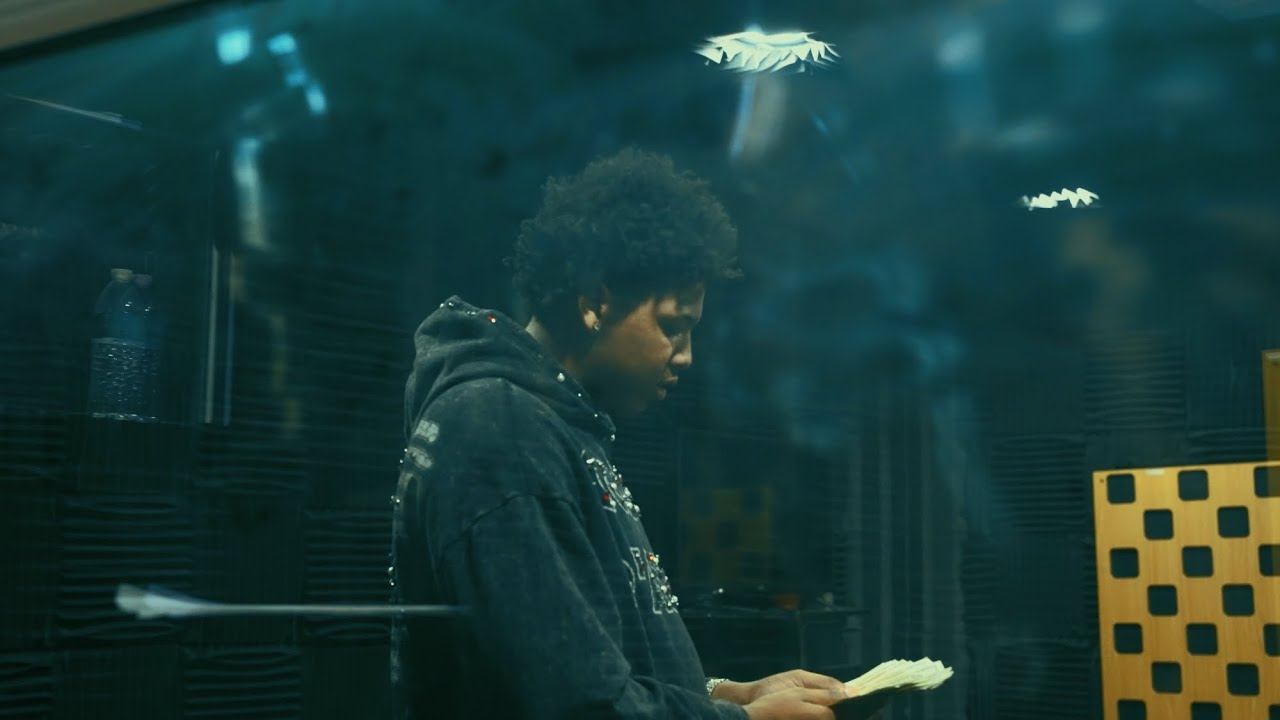 DeeToExtra - Don’t Gotta Like Me (Official Music Video)