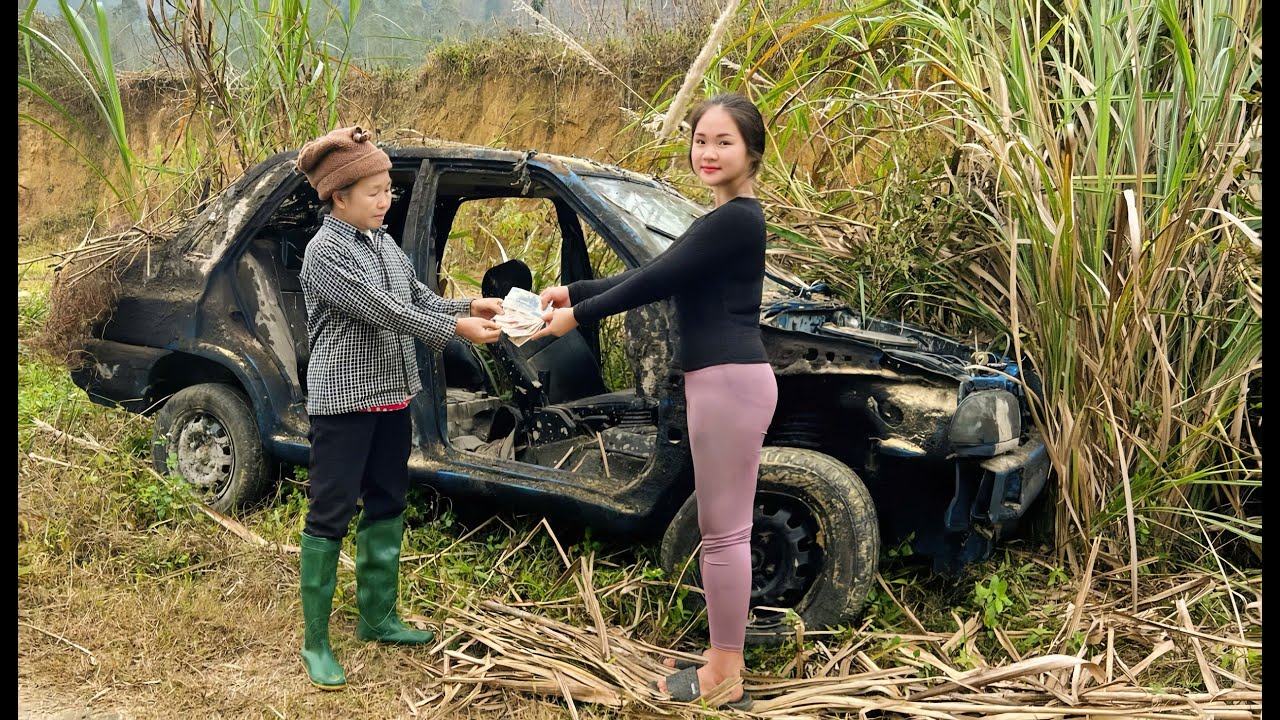 The genius girl repaired her neighbor's old, abandoned car.