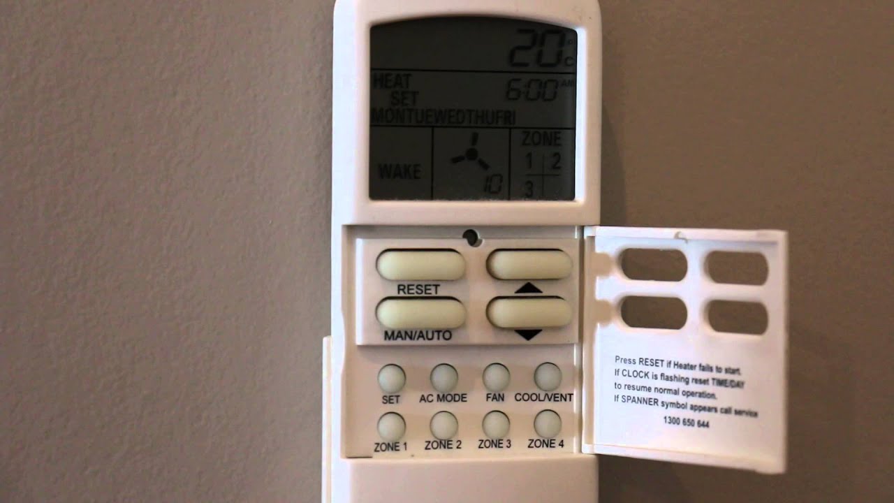 How to set programmes on your Braemar Spectrolink Controller