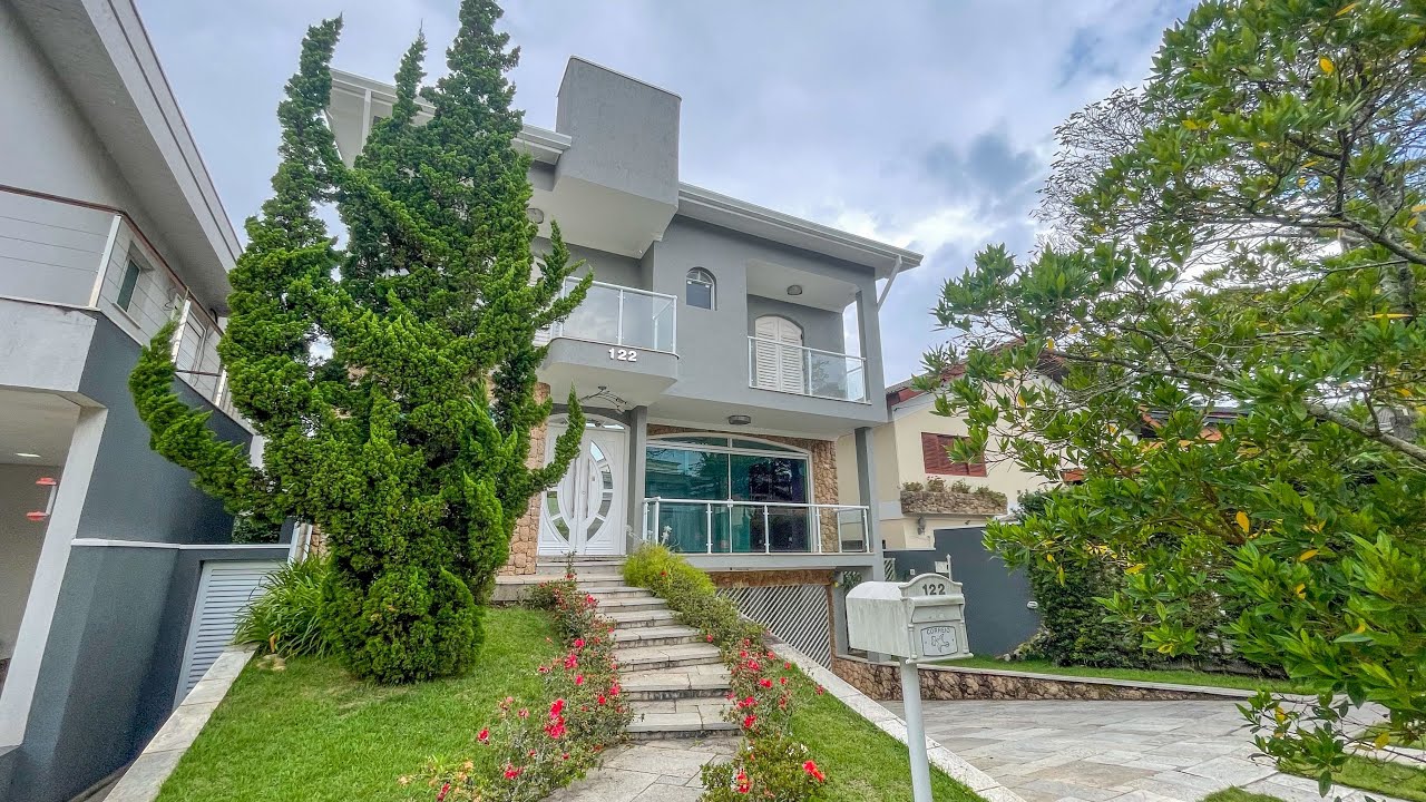 Casa com piscina aquecida no Condomínio Morada dos Pinheiros | 📞 11 94021-4358