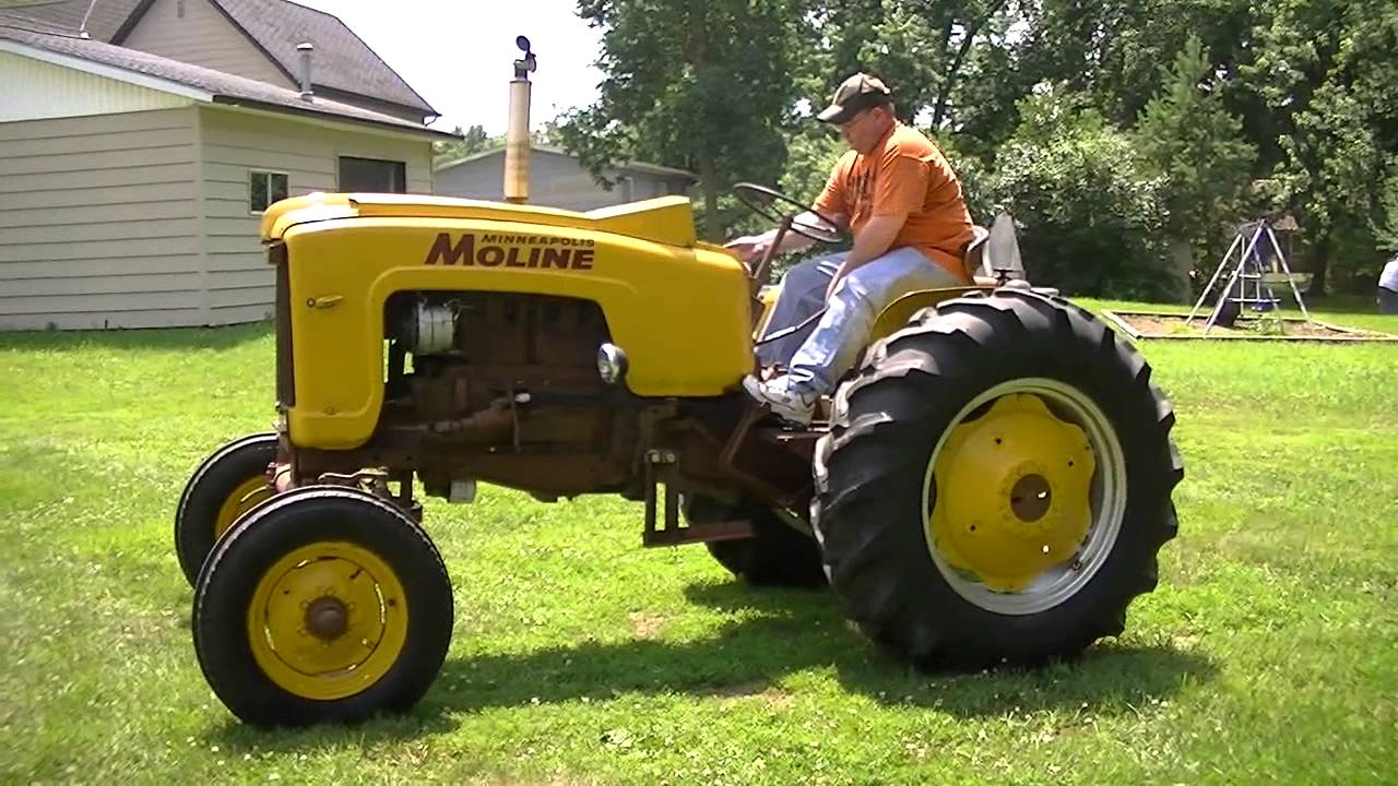 1961 Minneapolis-Moline Model Jet Star MM Tractor Gas Minneapolis Moline
