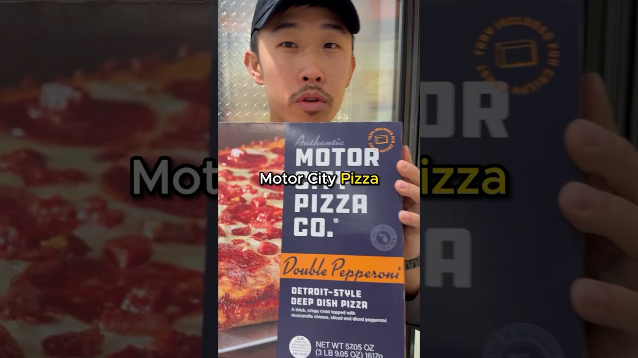 Motor City Pizza &mdash; Costco #пицца #costco #шорты