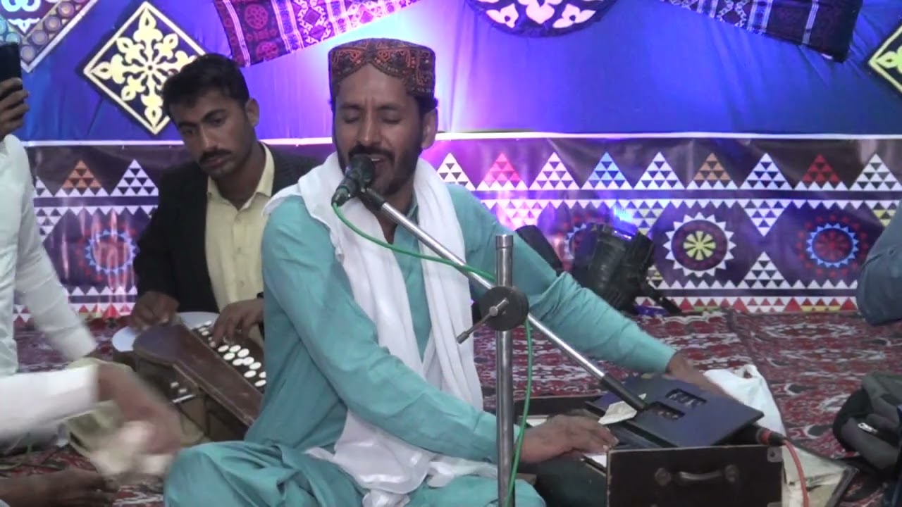 Kaho Ishiq Kahan SE Aye Ho By Javed Abbasi