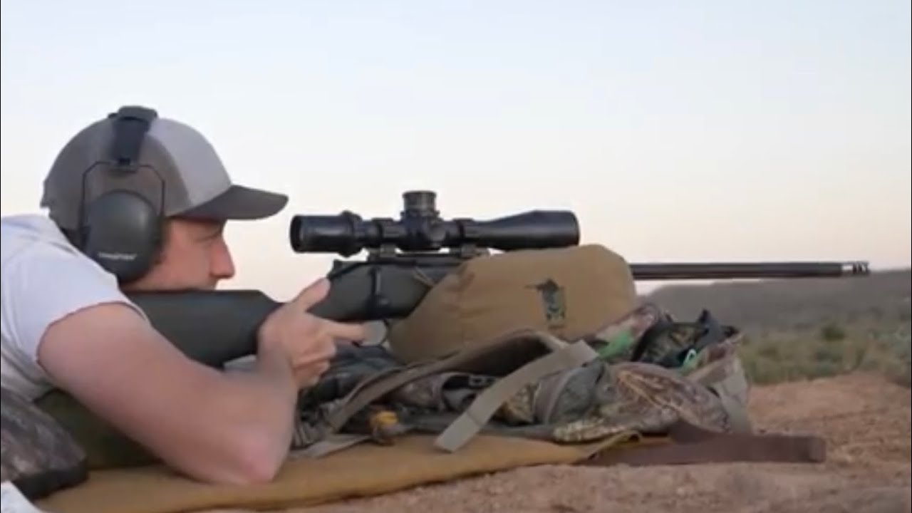 Blaser R8 300WM vs 300PRC at 900 Yards