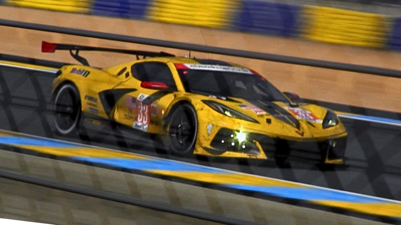 Corvette C8.R GTE loud downshifts and sound at Le Mans - 5.5L V8 Sound