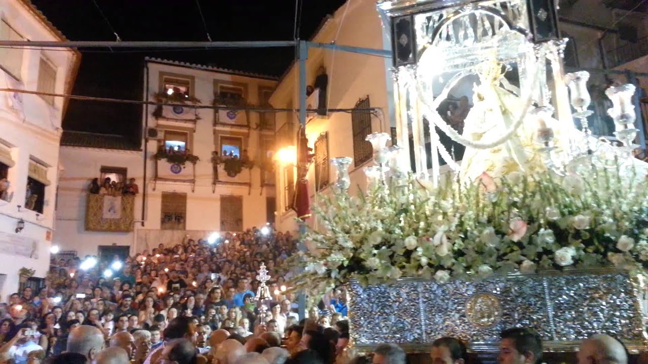 Virgen de la Piedad 2015: Llegada al Paseo