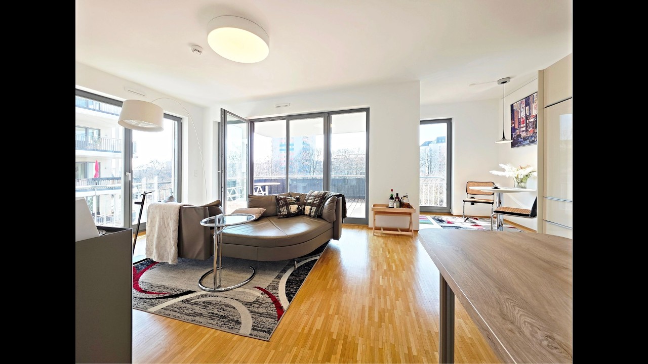 Freie, barrierefreie 3-Zimmer-Wohnung mit Wasserblick, EBK, Lift und TG-Stpl im Neubau an der Spree!