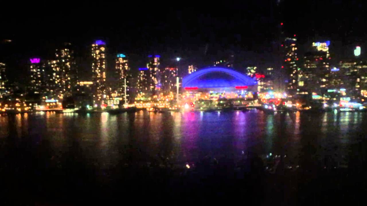 Landing at Toronto's YTZ (Billy Bishop) Airport