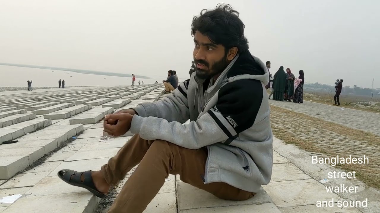 Mawa old ferry ghat.