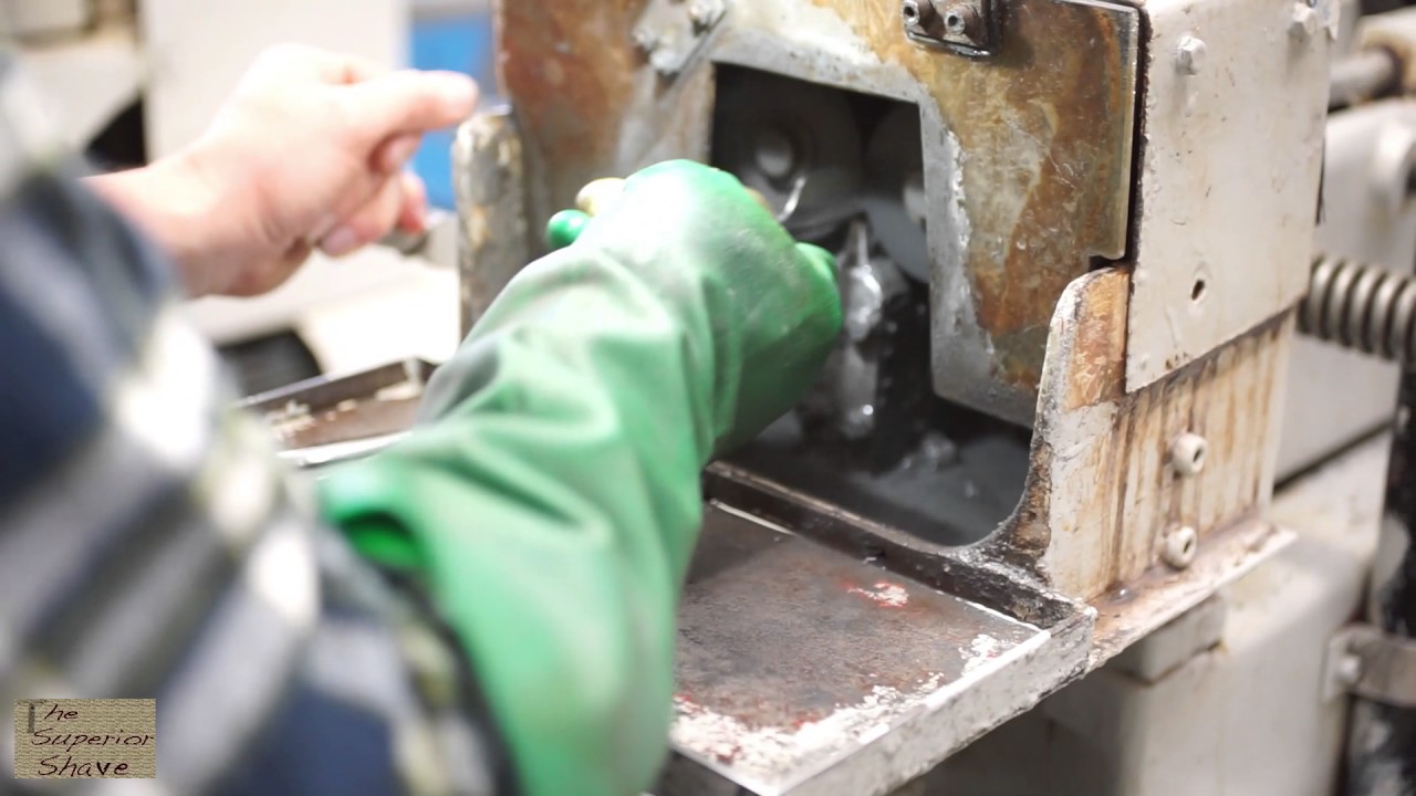Dovo Straight Razors Preliminary Hollow Grinding