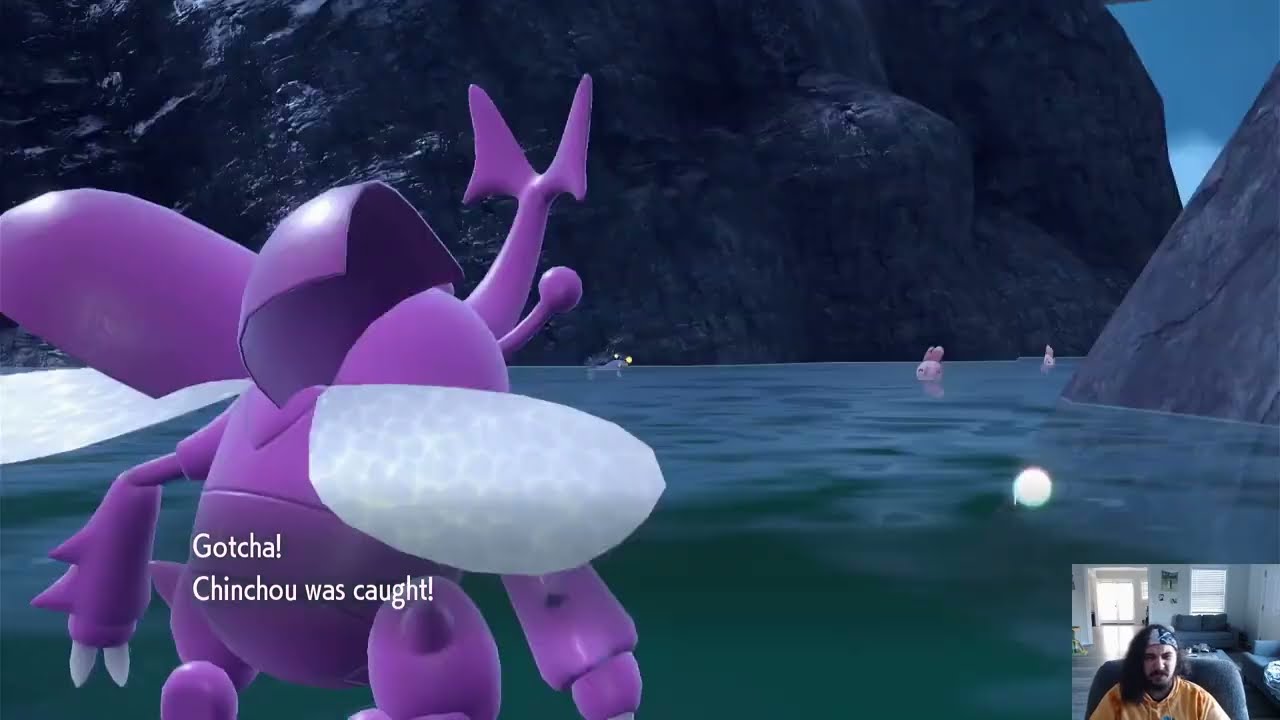 Pokémon Scarlet (Shiny Hunting and Charizard Raid)