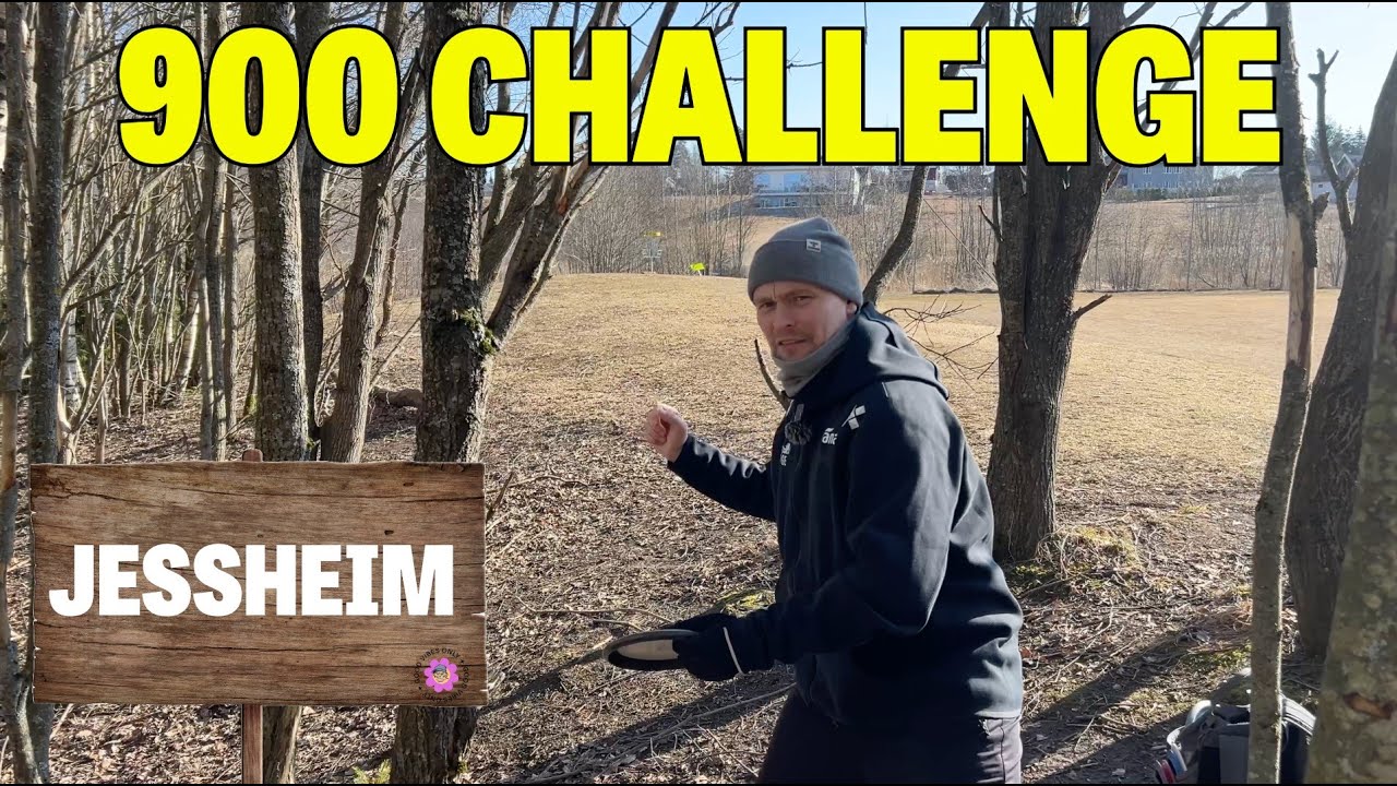 Discgolfern spiller på Jessheim . 900 challenge