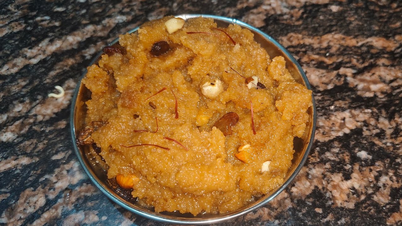 Subah ke nashta mein humne banaya makhandi halva