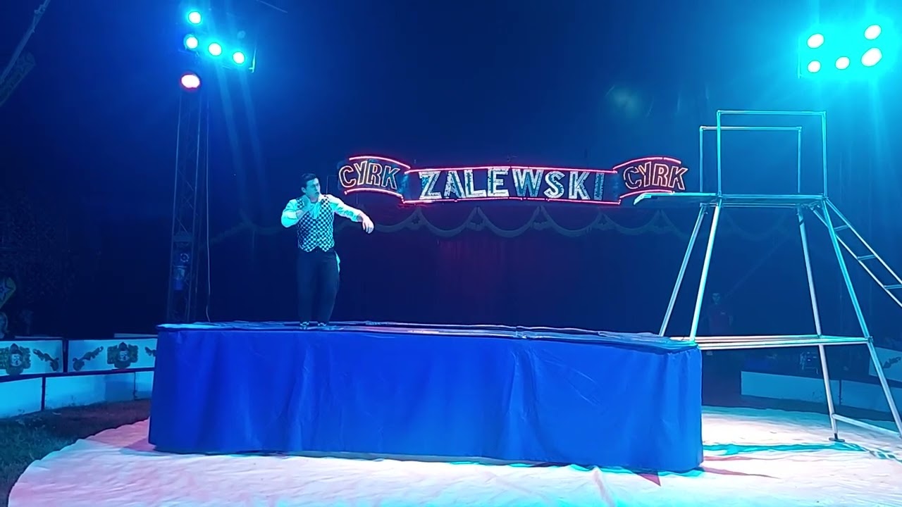 Circus 