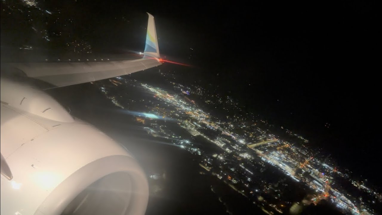 Alaska Boeing 737-800 Night Takeoff Seattle Tacoma Intl. (KSEA)