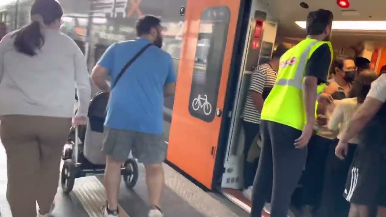 Keine Mitfahrt im RE1 (RRX) möglich (Überfüllung)