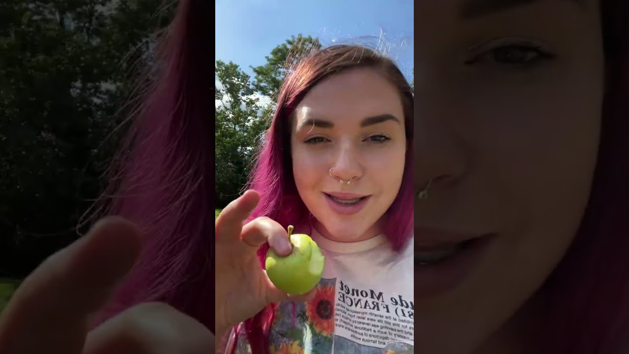 Trying a Crab Apple for the First Time!#crabapples #edible #grannysmith #apples