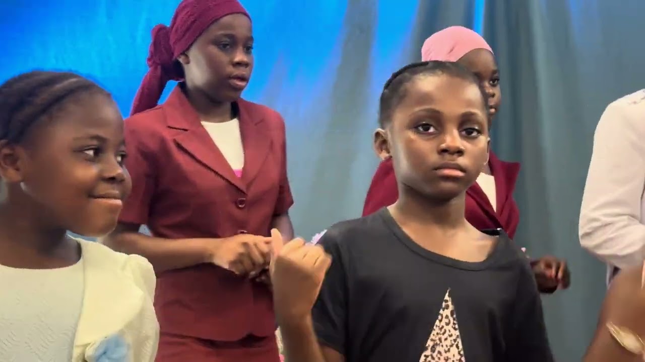UPENDO CHOIR; MUNGU ANA FANYA NJIA ….