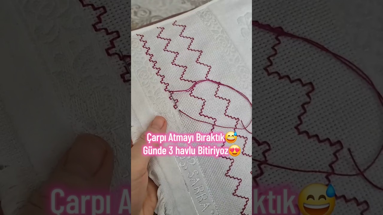 Etamin havluya Farklı nakış teknikleri yapıyoruz #etamin #kanavi&ccedil;e #bargello #işleme