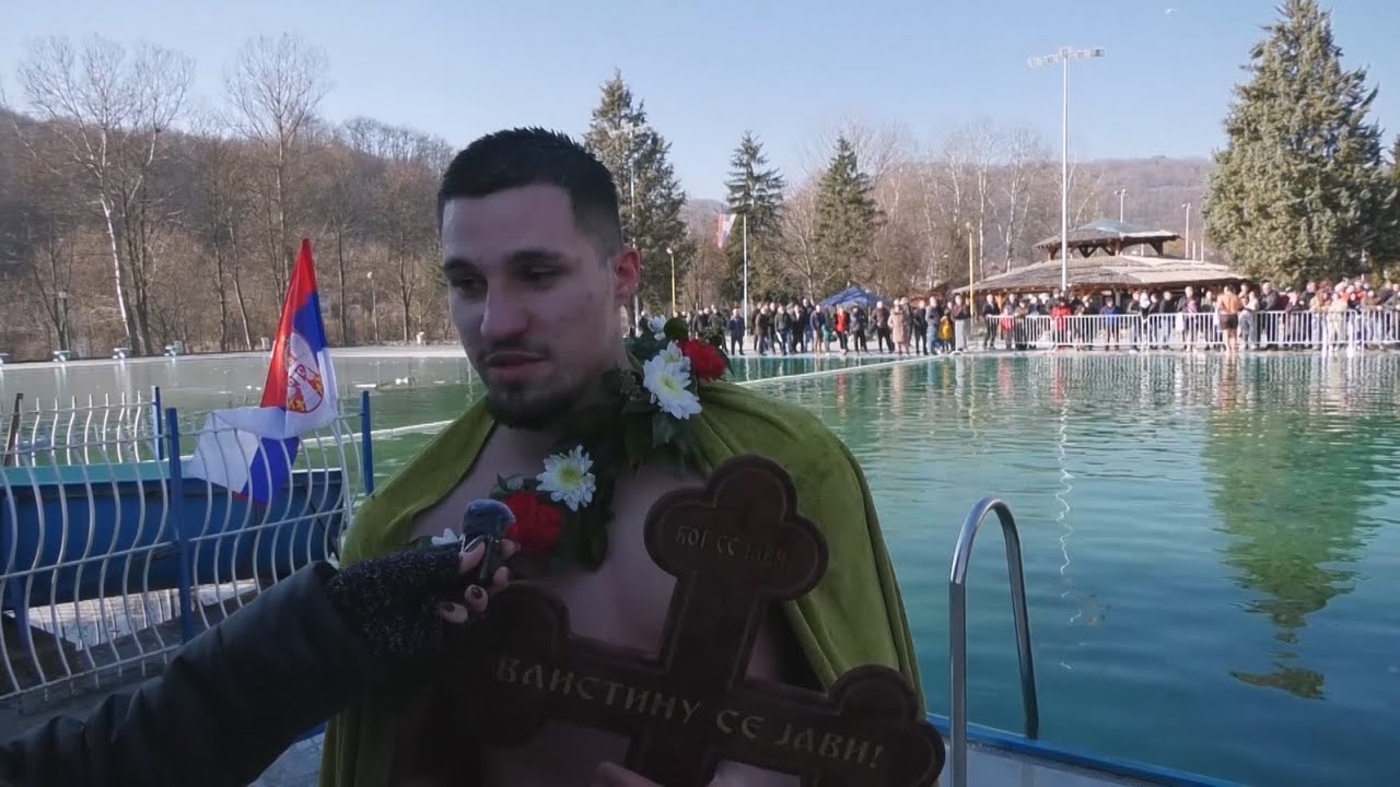 Jubilarno plivanje u Vladičinom Hanu: Veselin Gašić prvi do Časnog krsta 19 01 2026