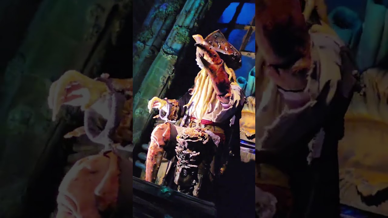 Pirates of the Carribean Battle for the Sunken Treasure 1000/10 #shanghaidisneyland #familytravel