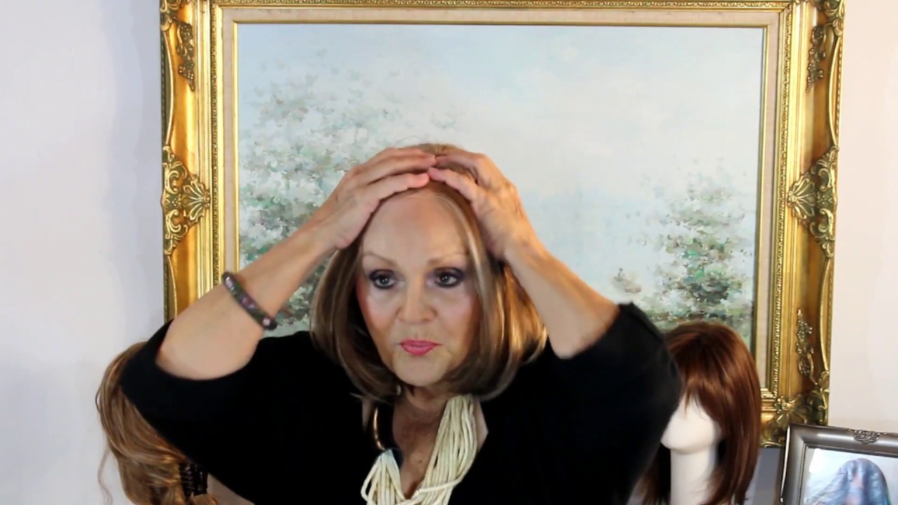How To Cut Bangs with Wig On - Alia Wig in FS26/31