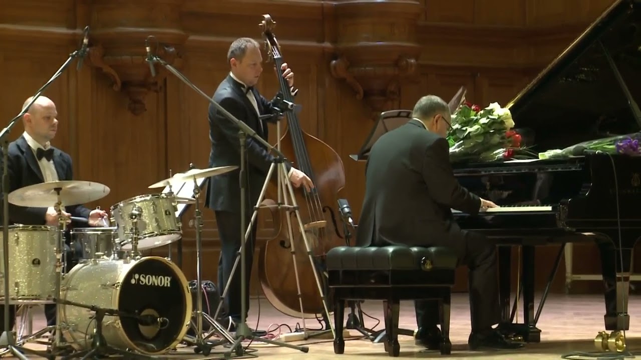 Hymn To Freedom by Oscar Peterson (Gregory Fine Trio)
