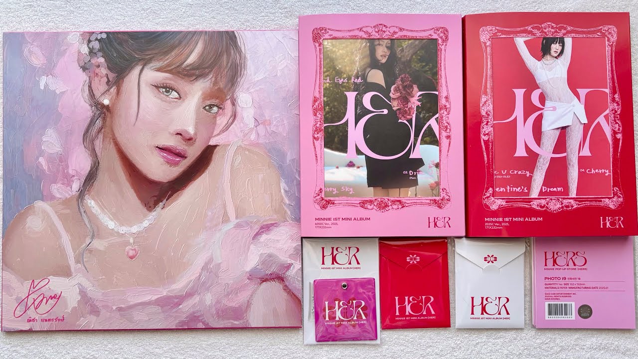 Распаковка альбома Minnie / Unboxing album Minnie HER (Set, LP ver. & merch)