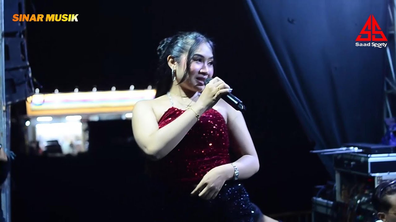 KABUT BIRU | NOVI YUNI  TAMPIL CANTIK  BARENG SINAR MUSIK IN PANOSOGAN