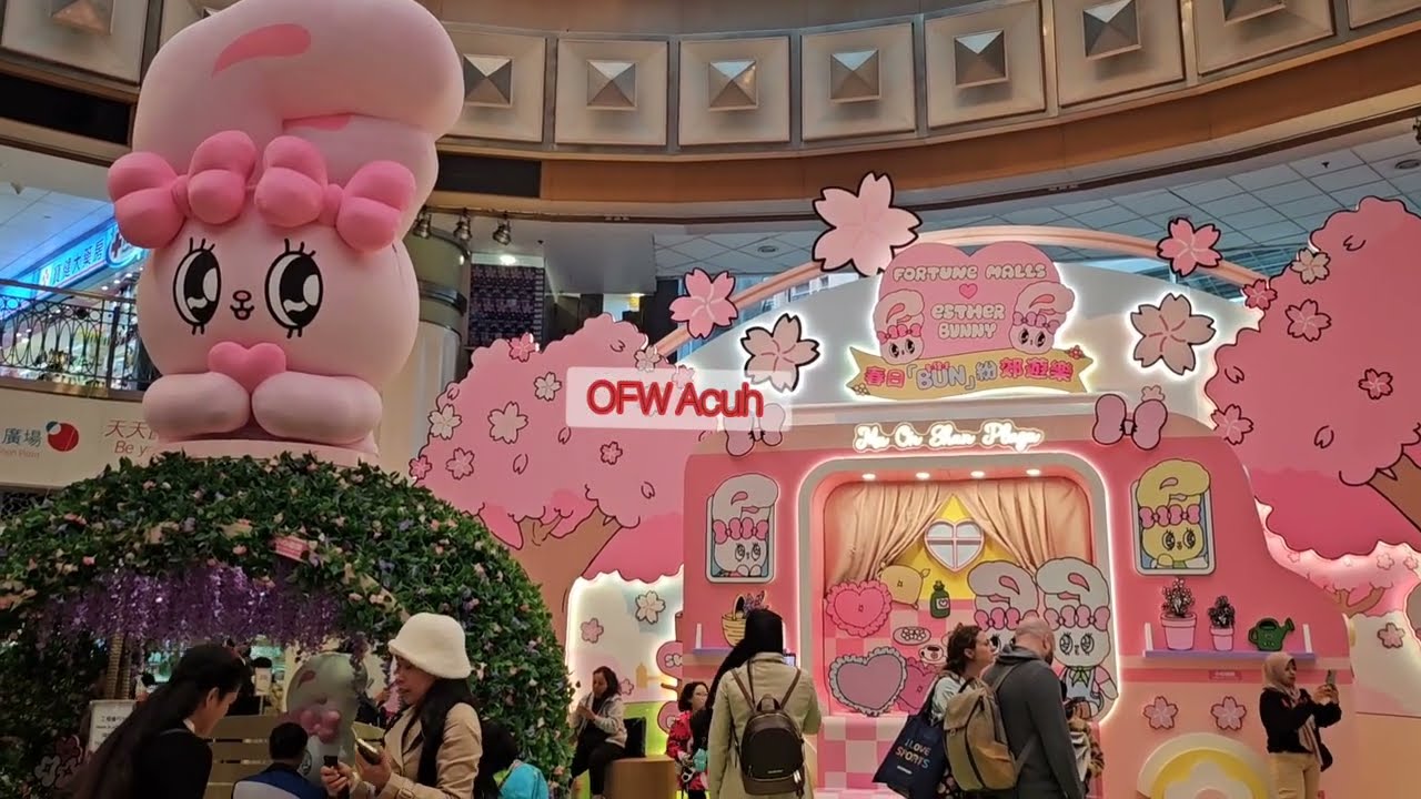 Incredible Shopping Mall Decor #shoppingmall #amazing #ofwacuh #youtube