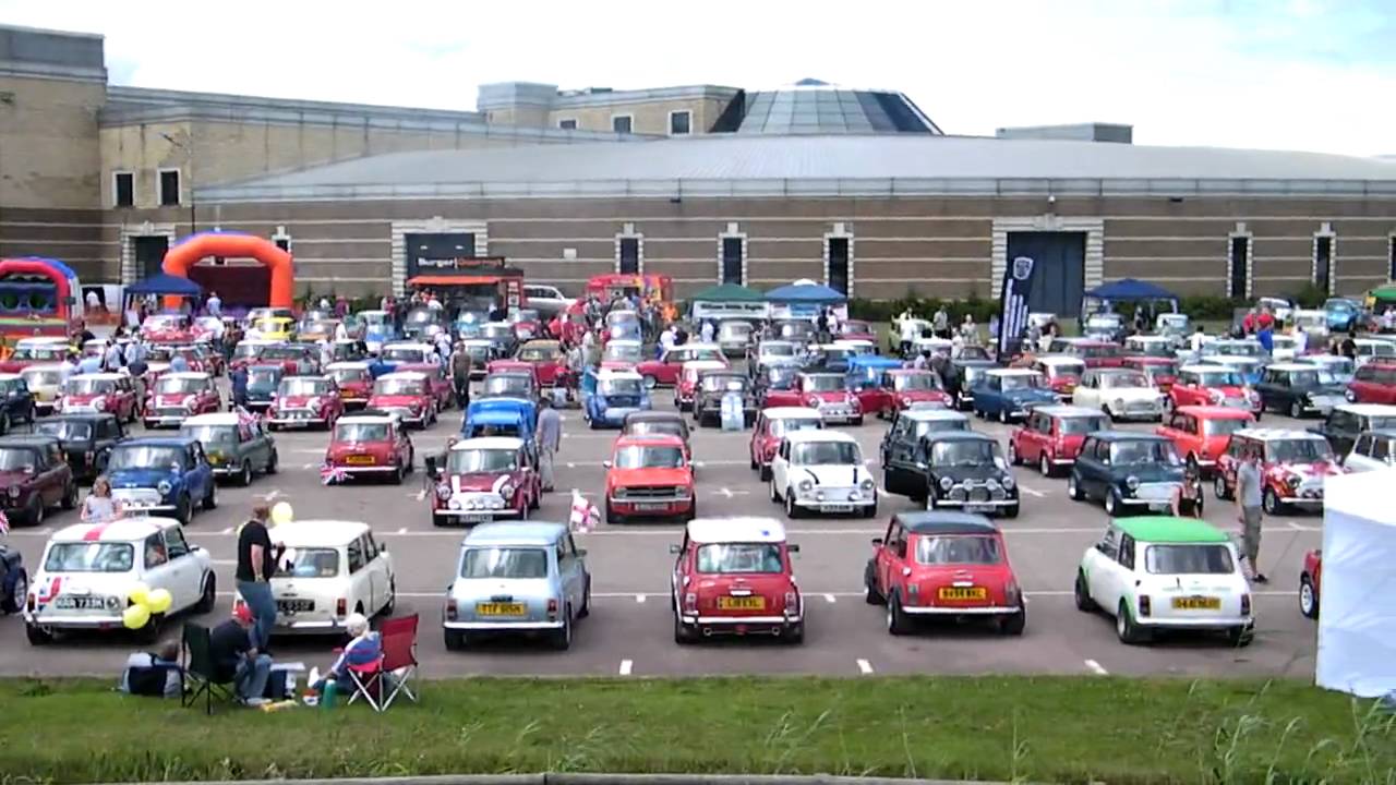 HAMOC - Gaydon Mini Show 2009 - Show Overview
