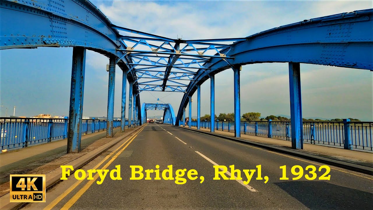 Driving through Towyn And Rhyl Seafront After Ease of COVID 19 Lockdown in 4K