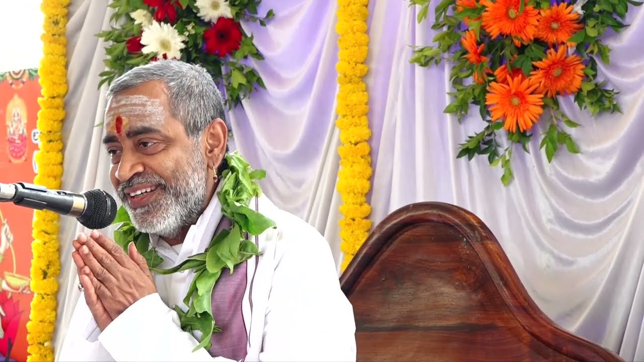 SADHGURU BRAHMASRI SAMAVEDAM SHANMUKHA SHARMA GARU's Welcome at Sri MahaLakshmi Temple, Pithapuram