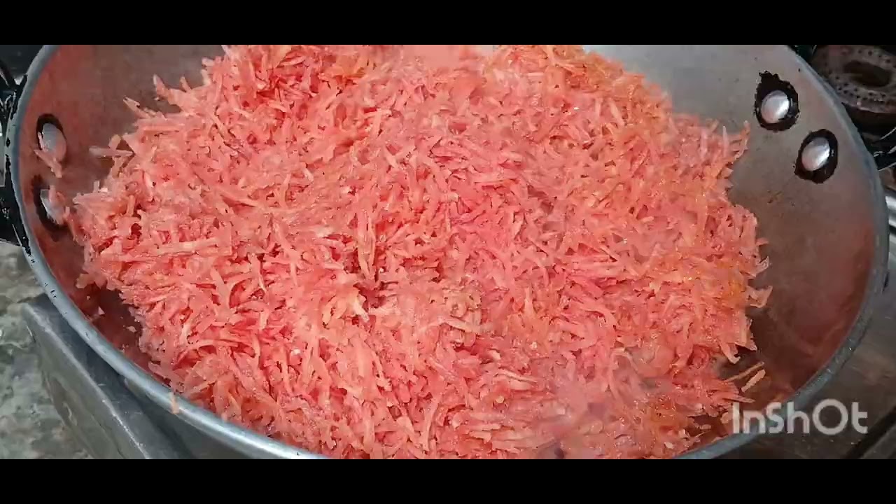 #gajar ka halwa# Yummiest halwa🥣🥰😋
