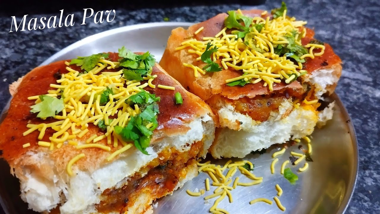 Mumbai street style pav recipe | Masala pav | Pav recipe | Aloo stuffed masala pav recipe