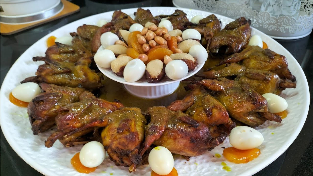 عندك عراضة وبغيتي تغيري جبت لك طبق ديال السمان مدغمر وبنييين يحمر لك وجهك قدام ضيافك