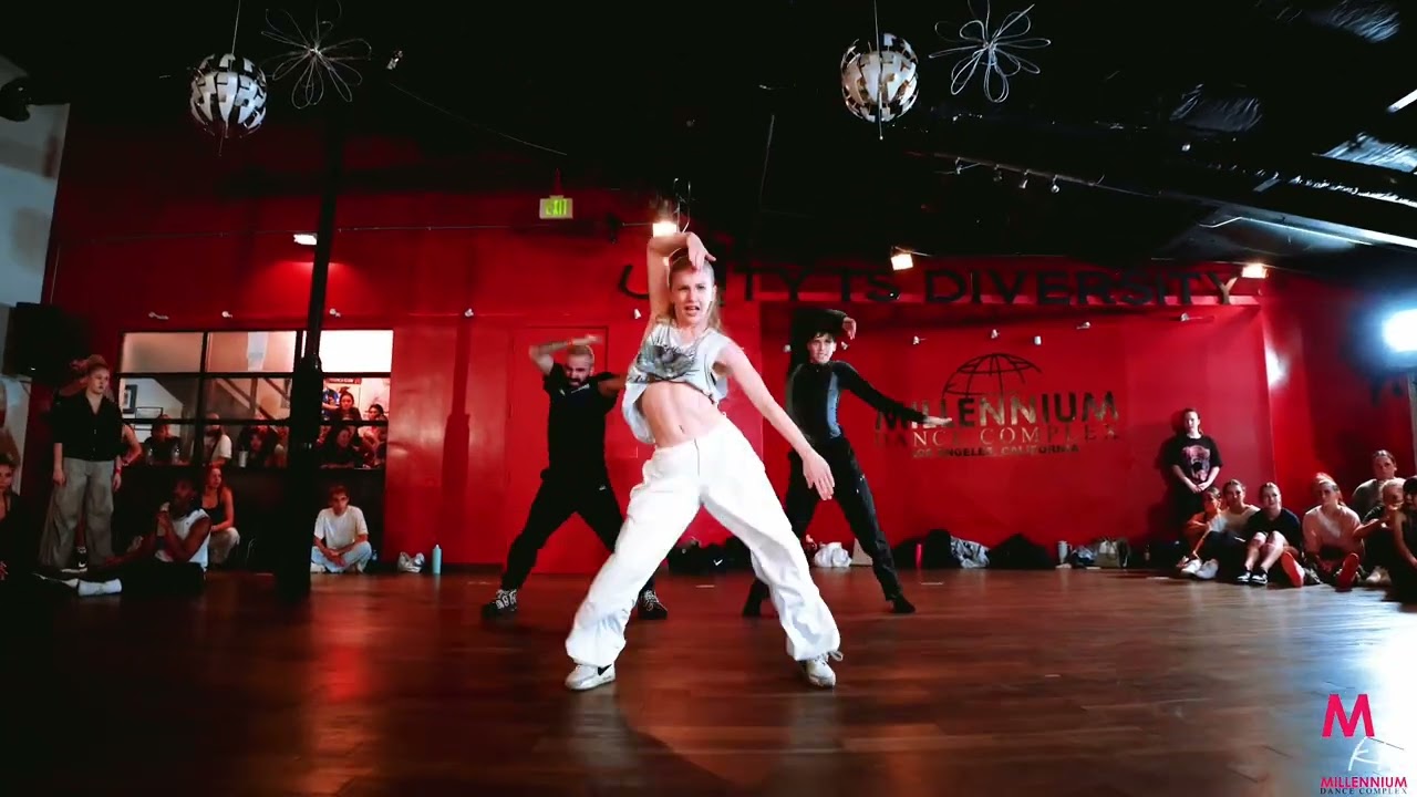 Greedy - Tate McRae (Dae Dae Coleman Choreography)