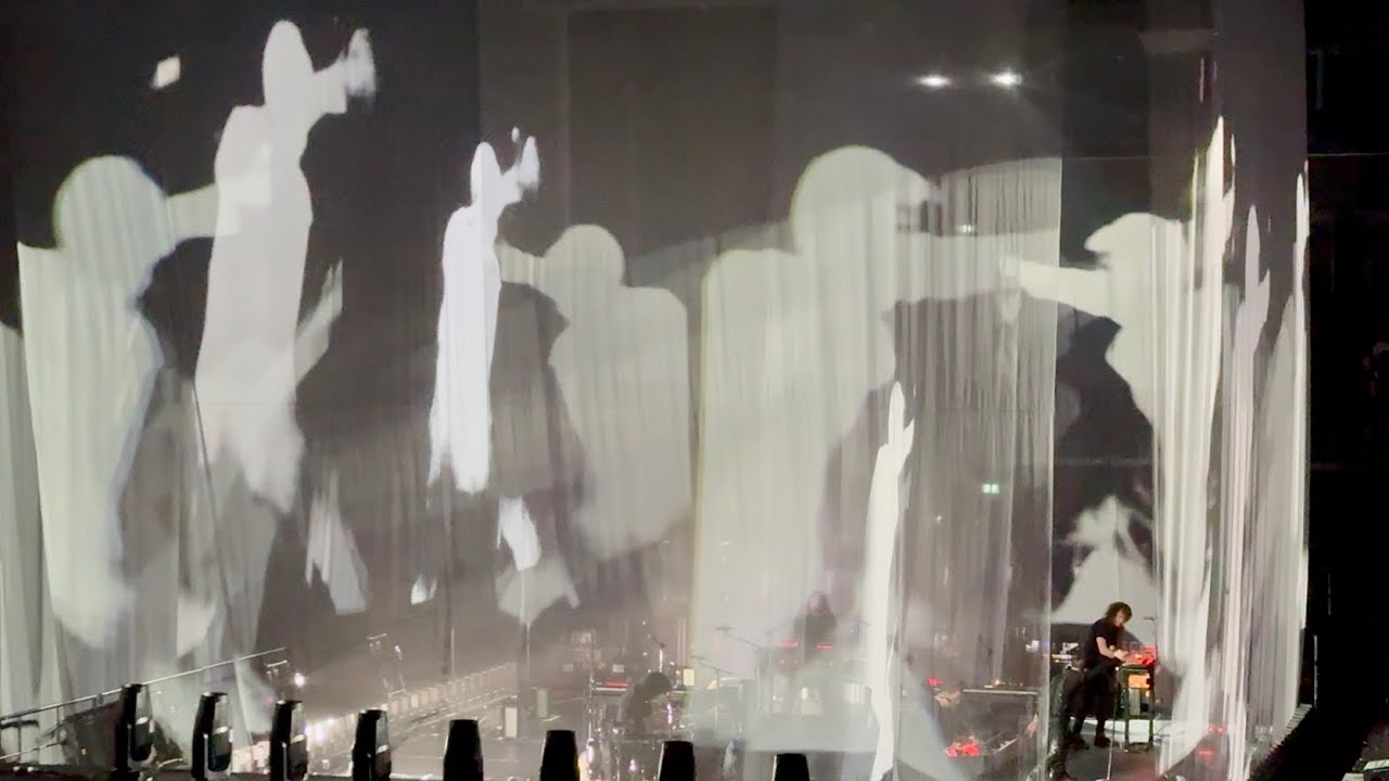 Nine Inch Nails &mdash; Copy Of A (Peel It Back Tour 2025, Manchester, Co-op Live)