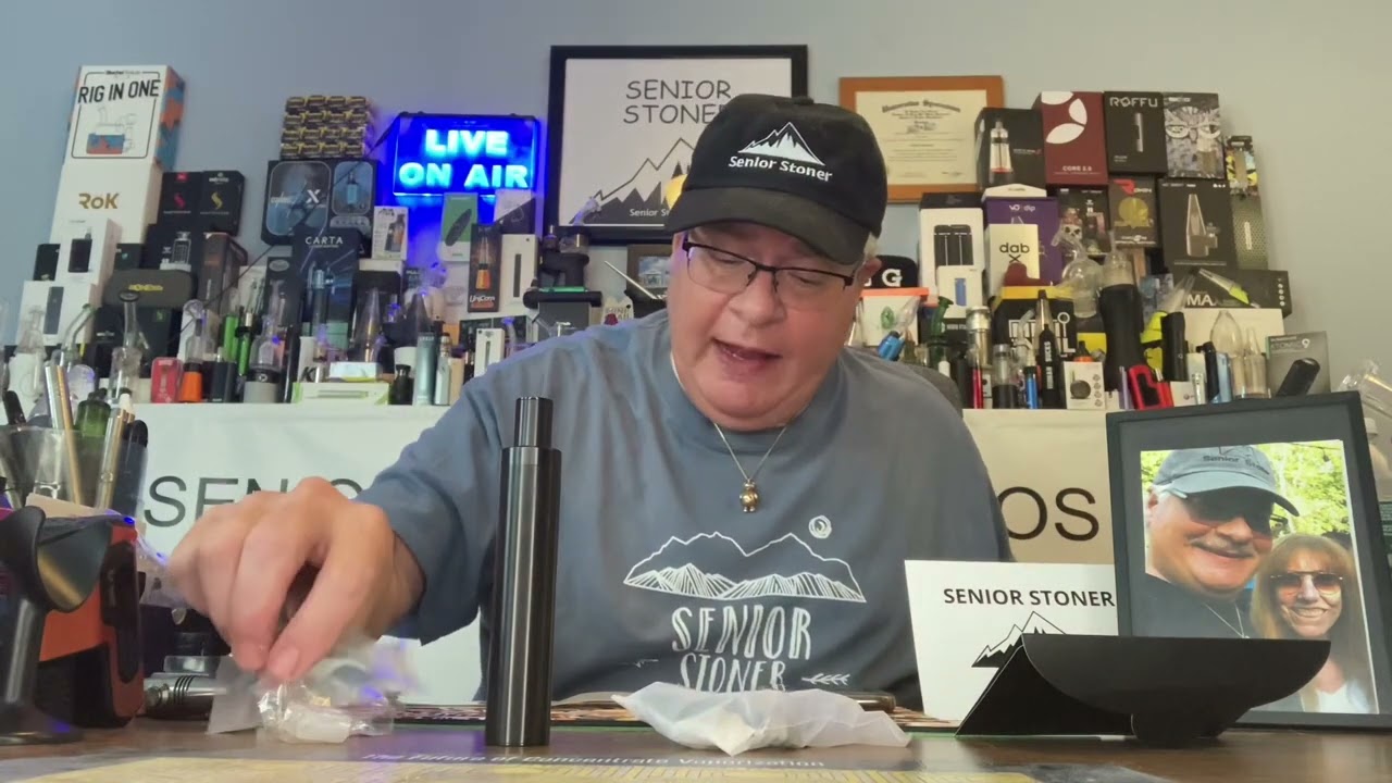 NEW RELEASE LINX EDEN SWITCH UNBOXING AND FIRST IMPRESSIONS A MEDICAL GRADE VAPE TO CONSUME FLOWER!!
